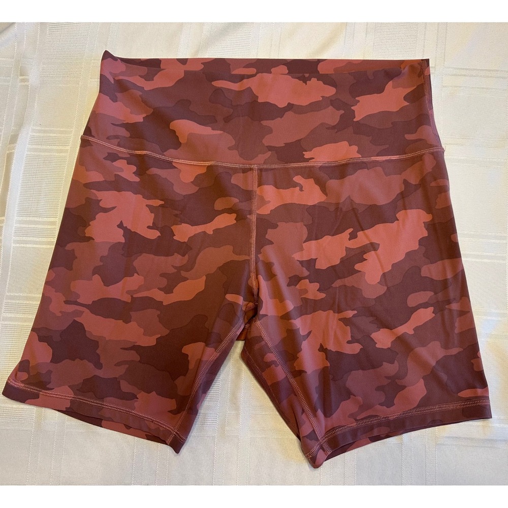 Lululemon Shorts Womens 14 Pink Camo Align High-Rise 6" Brier Rose Camo Nulu